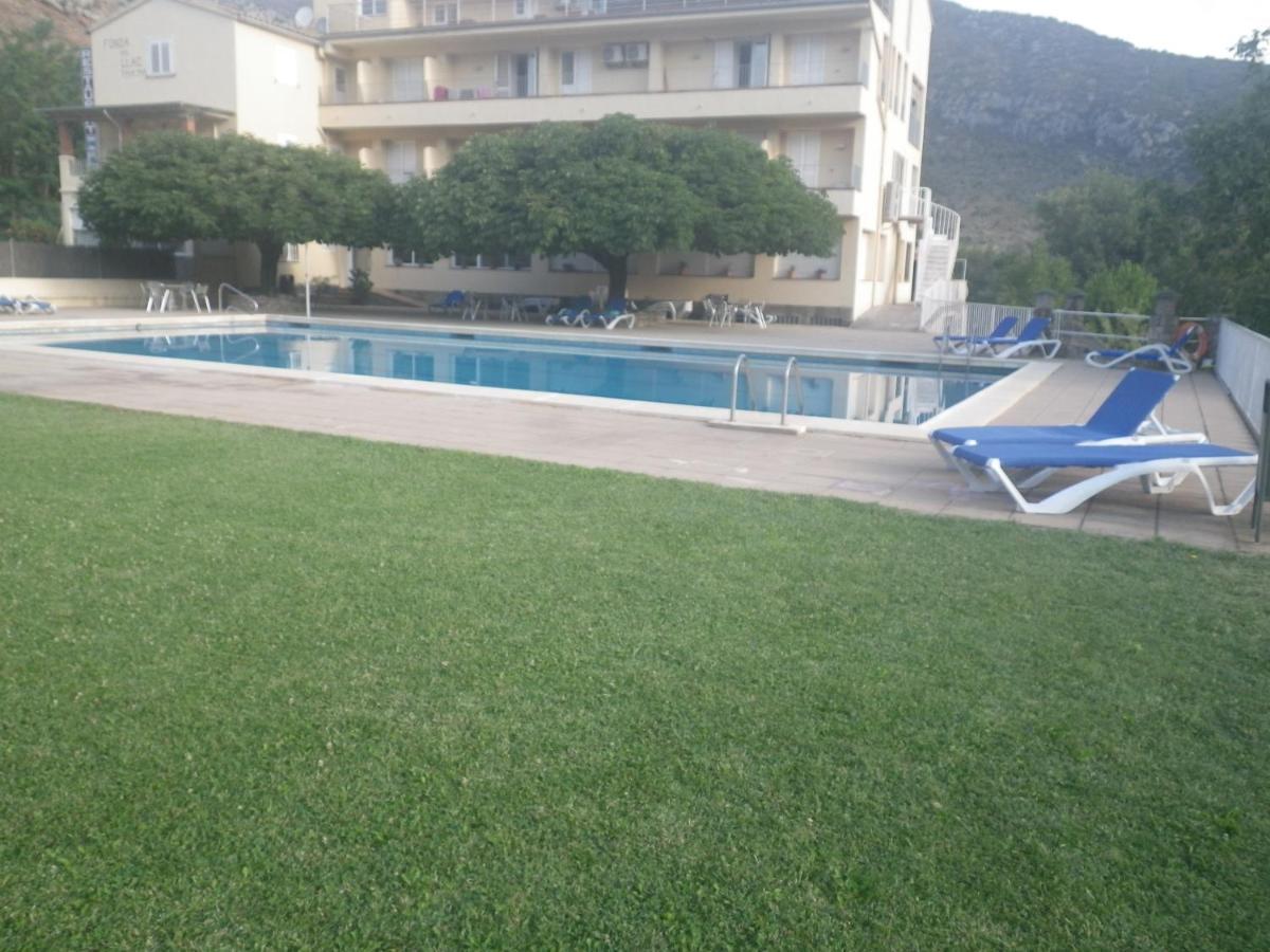 Cal Toa Aparthotel Coll de Nargó Exteriör bild